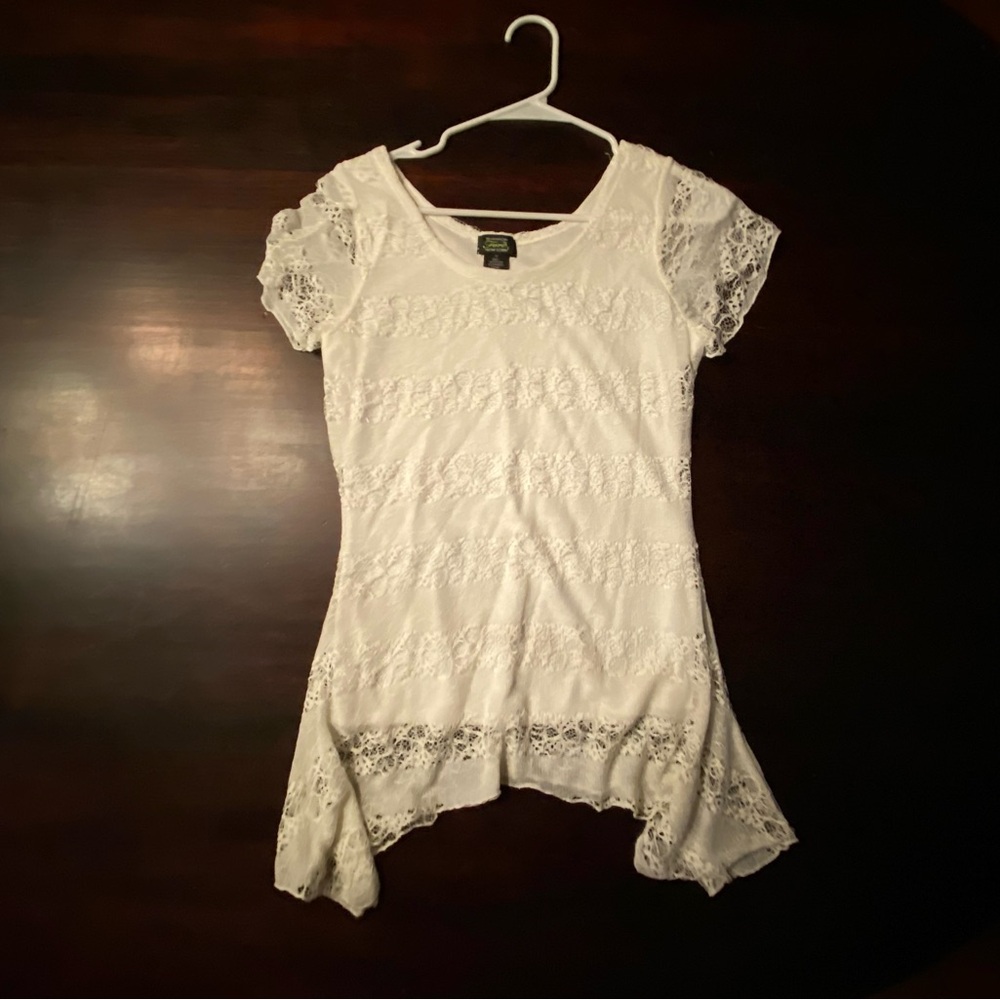 Shannon Ford New York Women's White Lace Tunic Top, Size Small, NWOT.